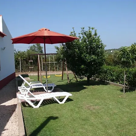 Moradia Perto Dos Palmares Ferienhaus Lagos