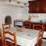 Moradia Perto Dos Palmares Lagos