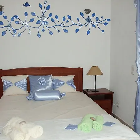 Moradia Perto Dos Palmares * Лагуш