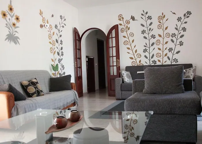 Dom wakacyjny Moradia Perto Dos Palmares *